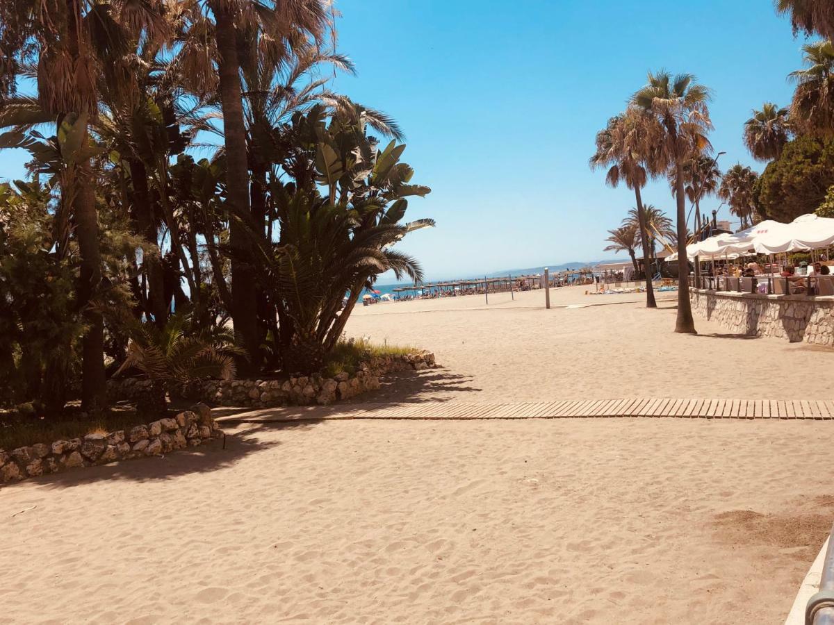 Atico-Duplex Primera Linea De Playa En El Centro De Estepona Bagian luar foto